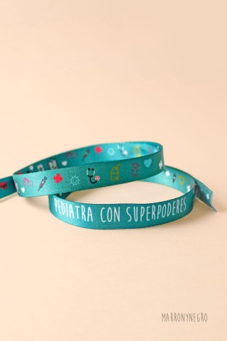 Pulsera Pediatra con...