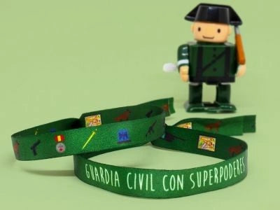 Producto: El complemento perfecto para el uniforme de Guardia Civil - Marronynegro
