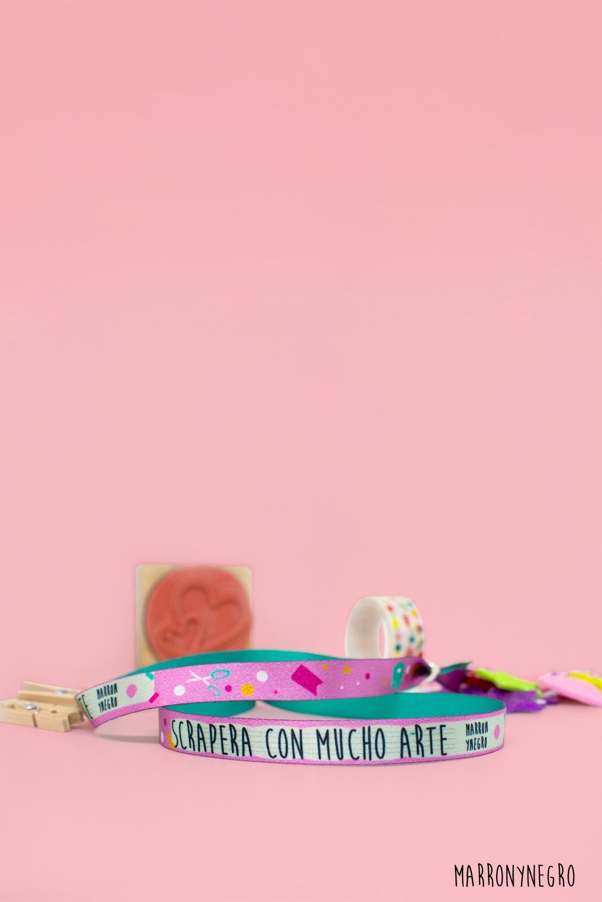 Pulsera Scrapera con mucho arte