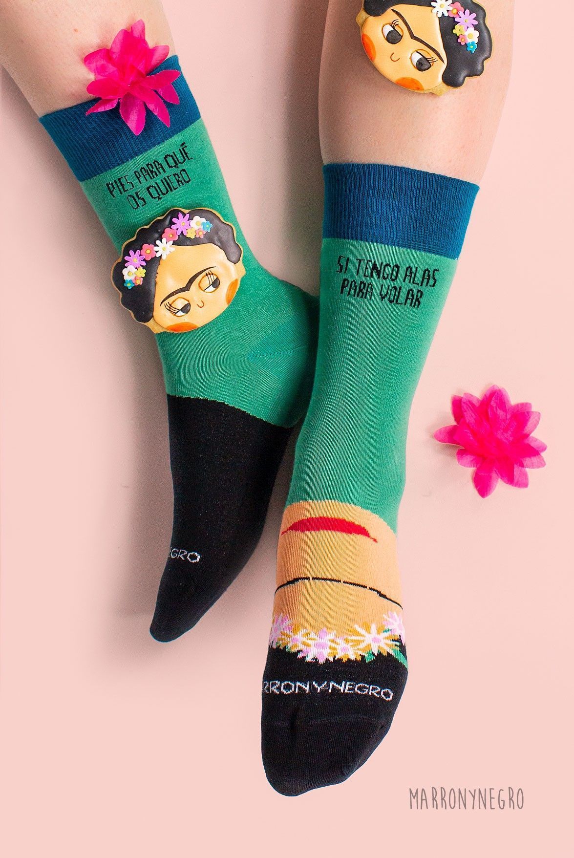 Calcetines Frida Kahlo - "Pies, para qué los quiero si tengo alas para volar"