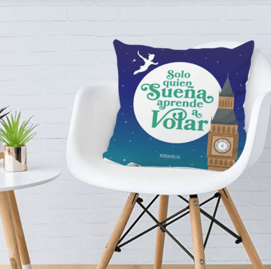 Cojín Reversible con relleno "Solo quien sueña aprende a volar"