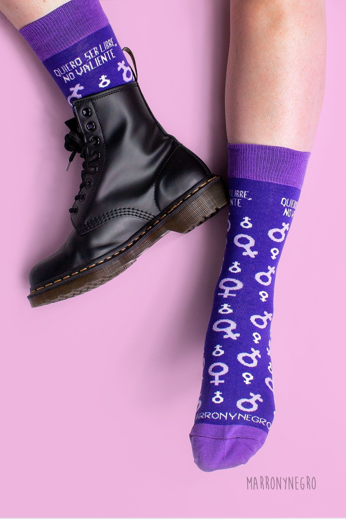 Calcetines "Quiero ser Libre, No Valiente"