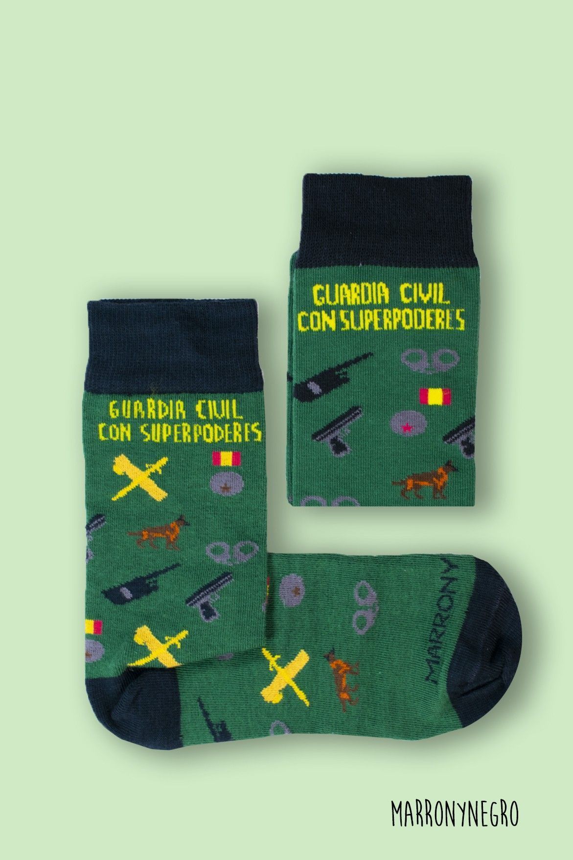 Calcetines Guardia Civil con superpoderes