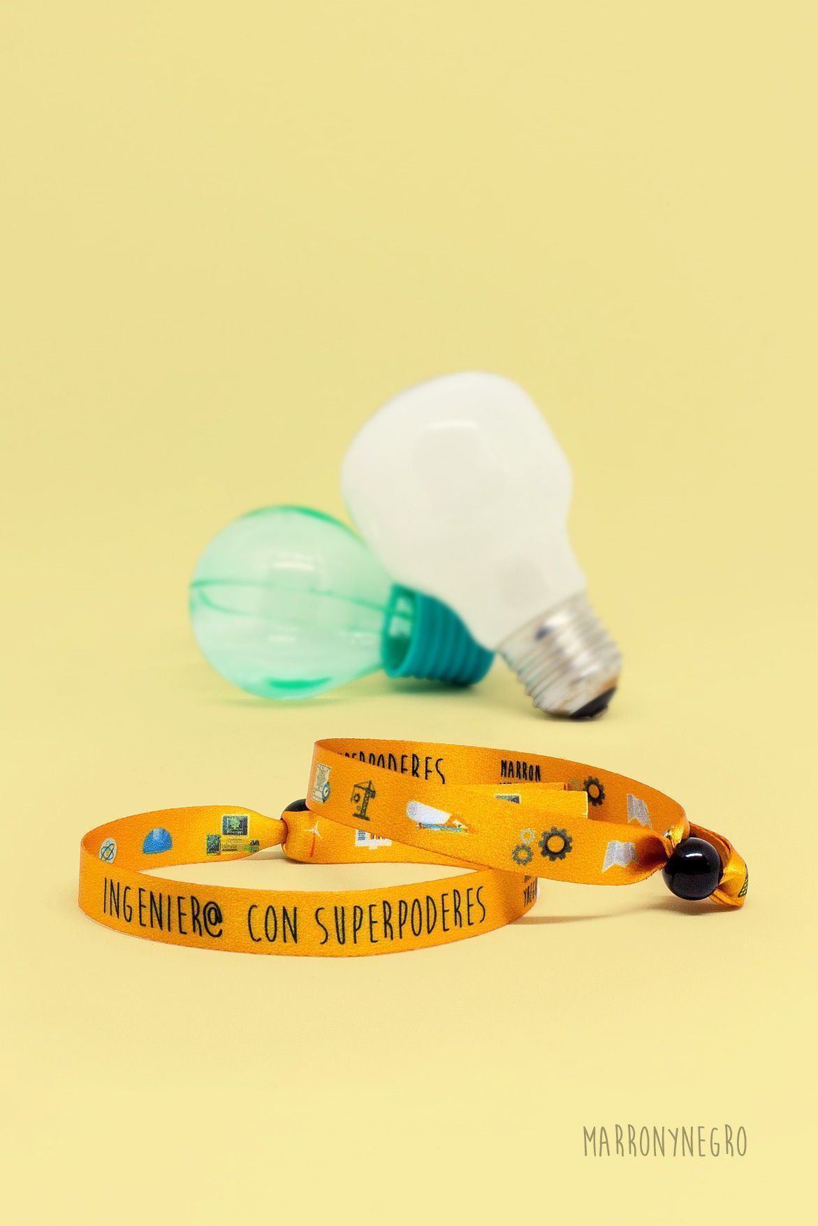 Pulsera Ingenier@ con superpoderes