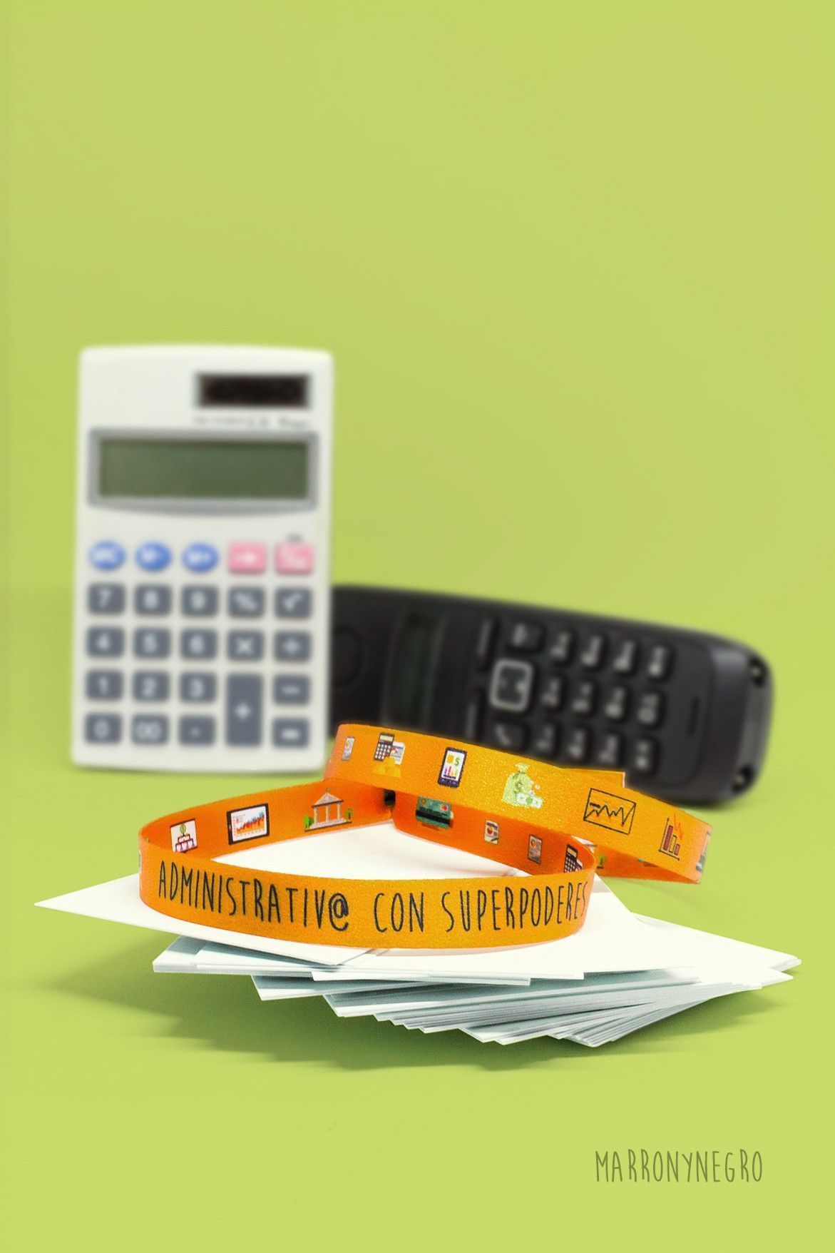 Pulsera Administrativ@ con superpoderes