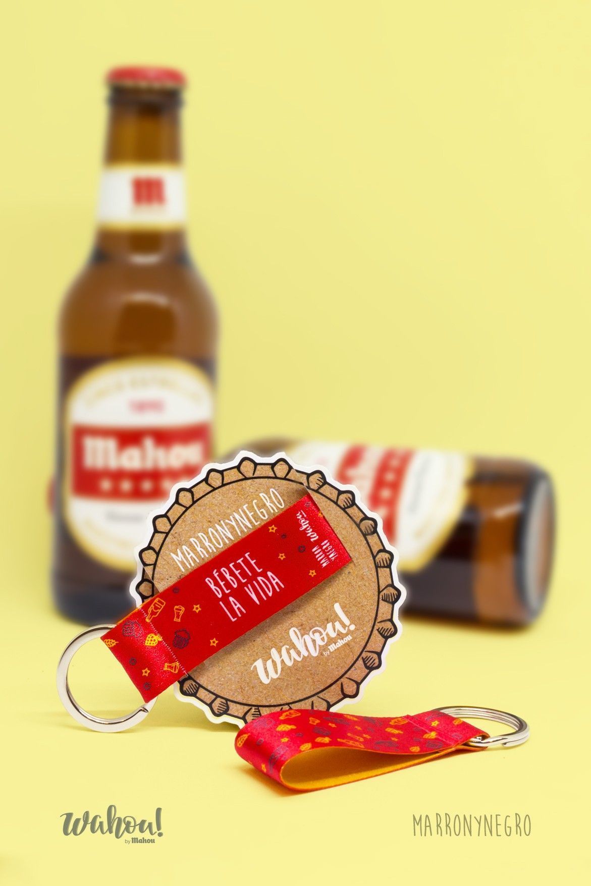 Llavero "Bébete la vida" by Mahou
