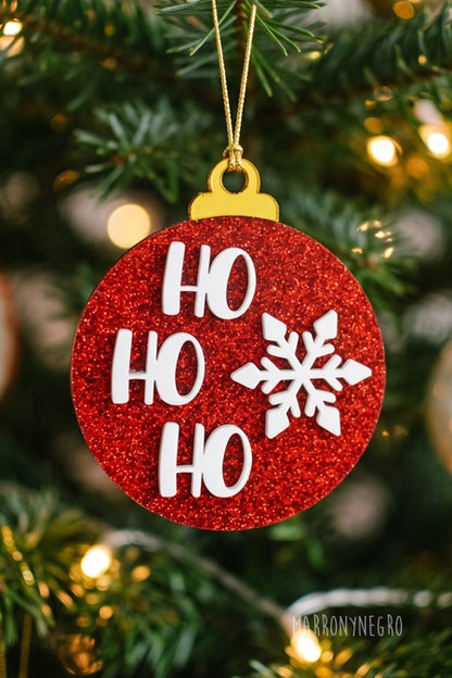 Bola Ho Ho Ho en el árbol