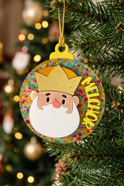 Bola de Navidad de Metacrilato Melchor en el árbol