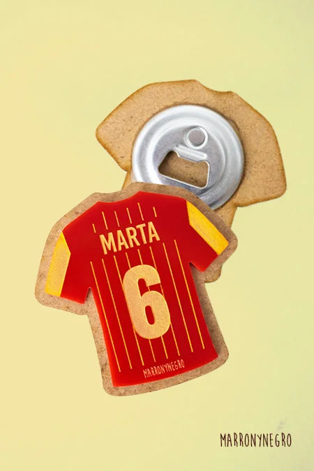 Imán con Abridor Personalizado España