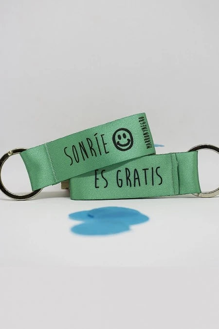 Llavero Sonríe, es gratis
