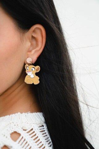 Pendientes Rey León