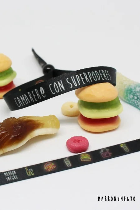 Pulsera camarer@ con superpoderes