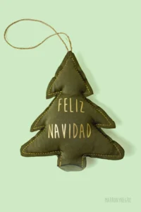 Adorno navideño de tela con mensaje navideño Feliz Navidad