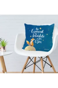 Producto: Cojin Reversible con relleno «Lo esencial es invisible a los ojos» - Marronynegro