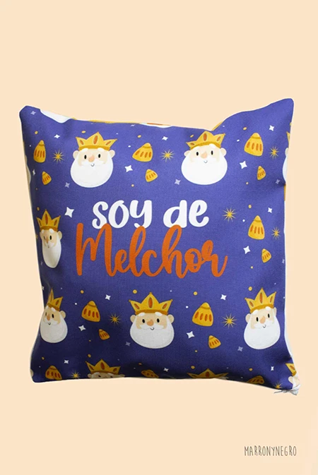Producto: Cojín Soy de Melchor - Marronynegro